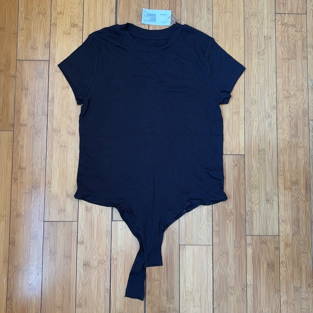 NWT! Black Short Sleeved Bodysuit - L - Picture 1 of 6